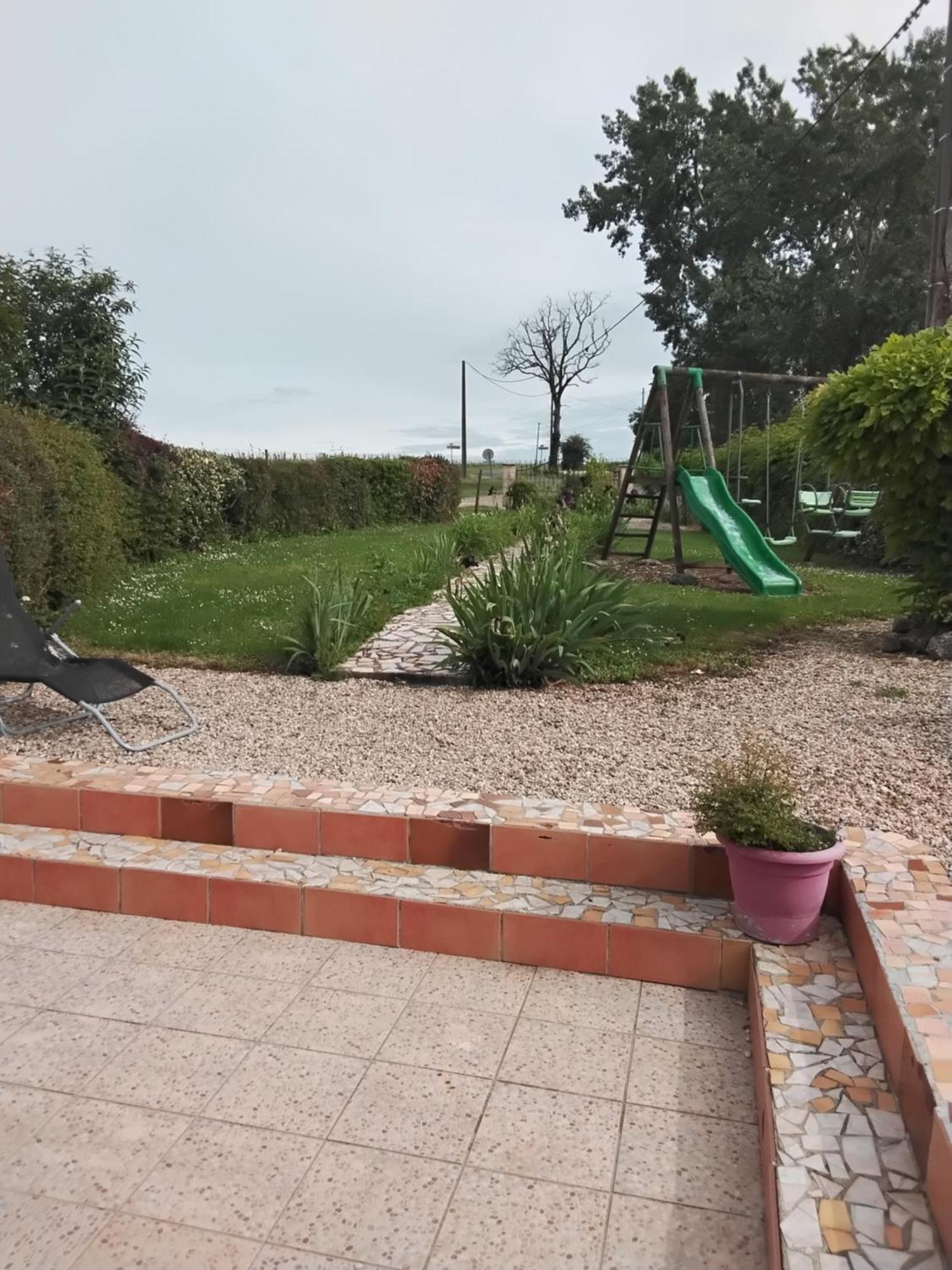 Gite Du Grand-Pas Doulezon Exteriér fotografie